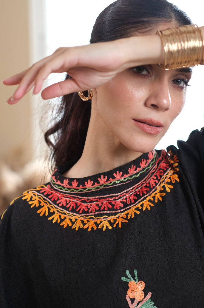 Collar Kaftan with colorful Aari embroidery Stylised with golden bangles