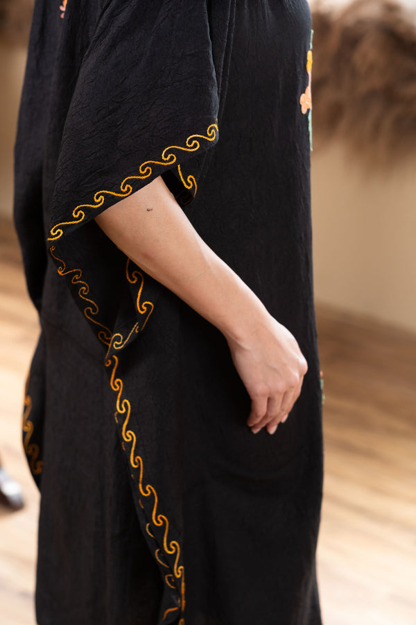 Raat Kali Collar Kaftan