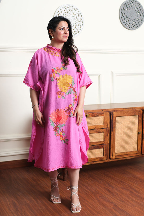 Gulabi Collar Kaftan