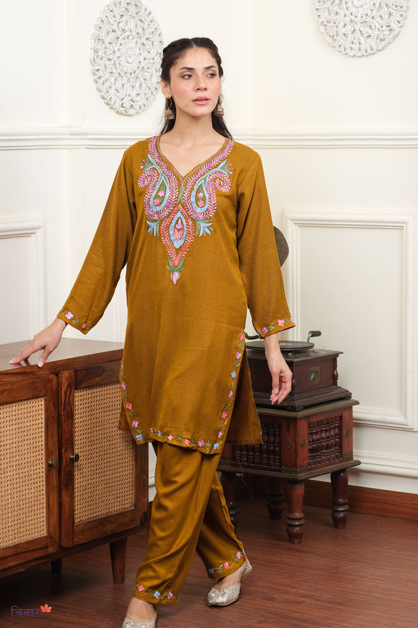Golden Glow Kurta Set