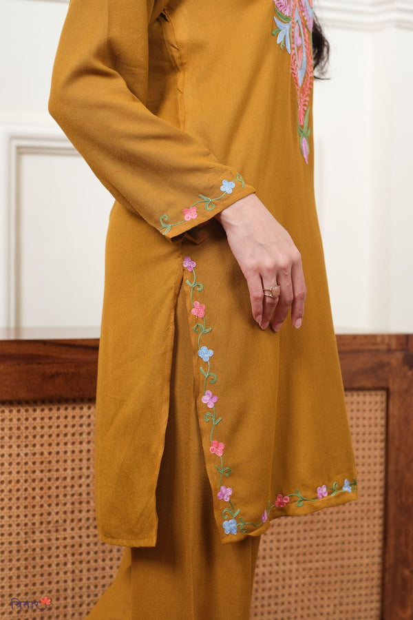 Golden Glow Kurta Set